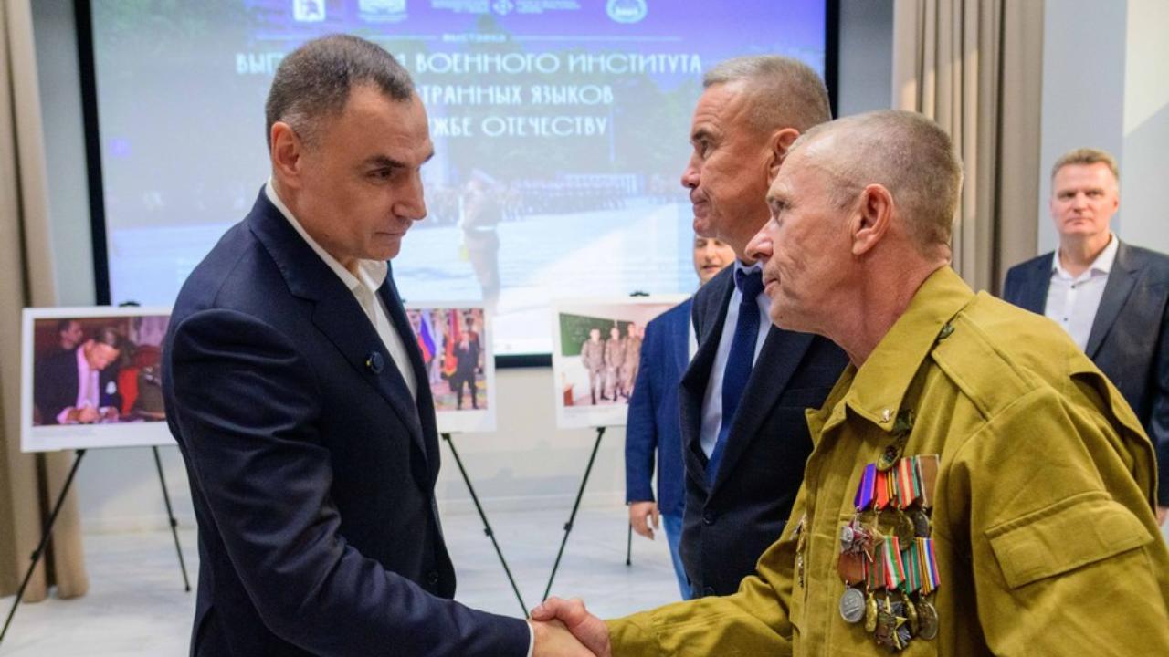 Марий Эл первой приняла выставку о военных переводчиках