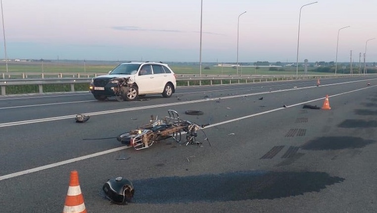 В Марий Эл 46-летний мопедист врезался в Lifan