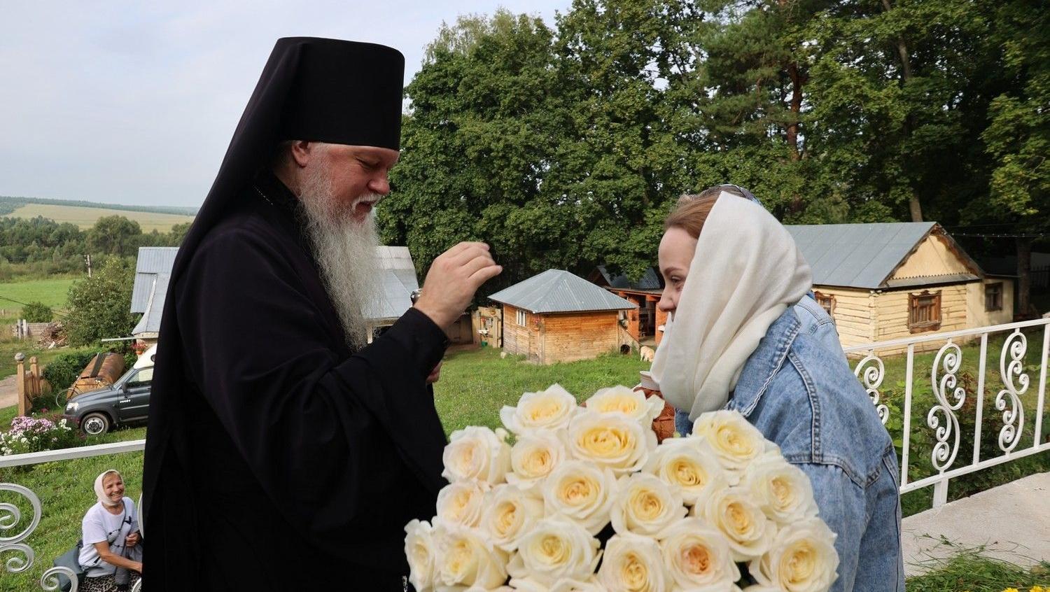 Сегодня свой день рождения отмечает епископ Волжский и Сернурский