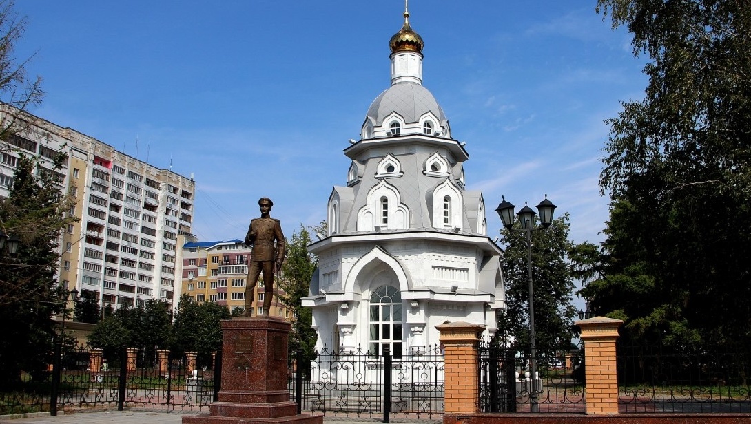 В часовне в сквере около драмтеатра в Йошкар-Оле проводят молебны