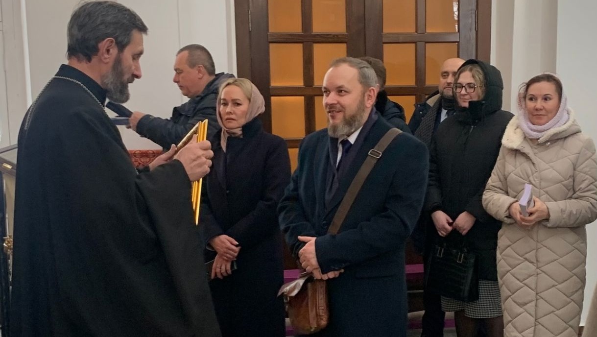 Гости из Запорожской области посетили храм в Верх-Ушнуре