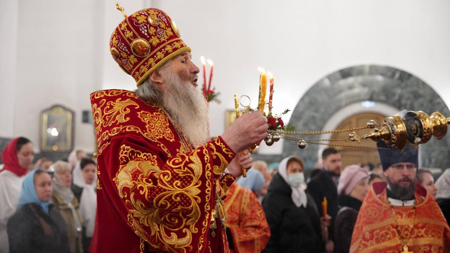 В Марий Эл митрополит Иоанн возглавил богослужения в пасхальную ночь