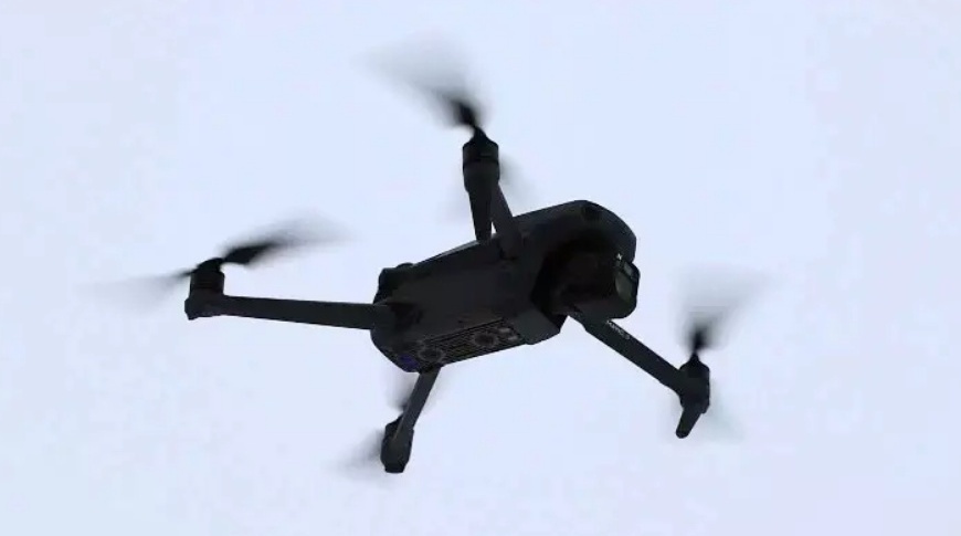 90 украинских беспилотников сбили в небе над российскими регионами