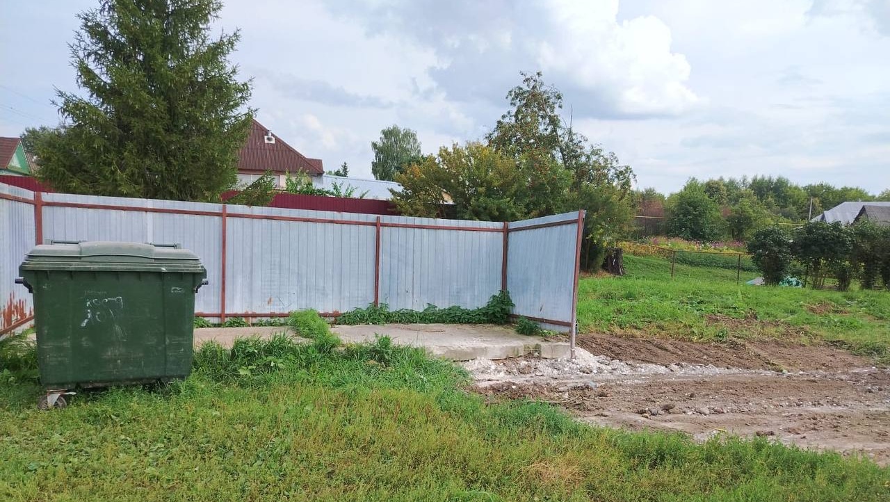 В Новом Торъяле активность местных жителей помогла навести порядок на контейнерной площадке