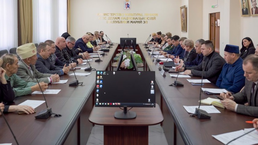 В Йошкар-Оле обсудили вопросы социально-культурной адаптации мигрантов