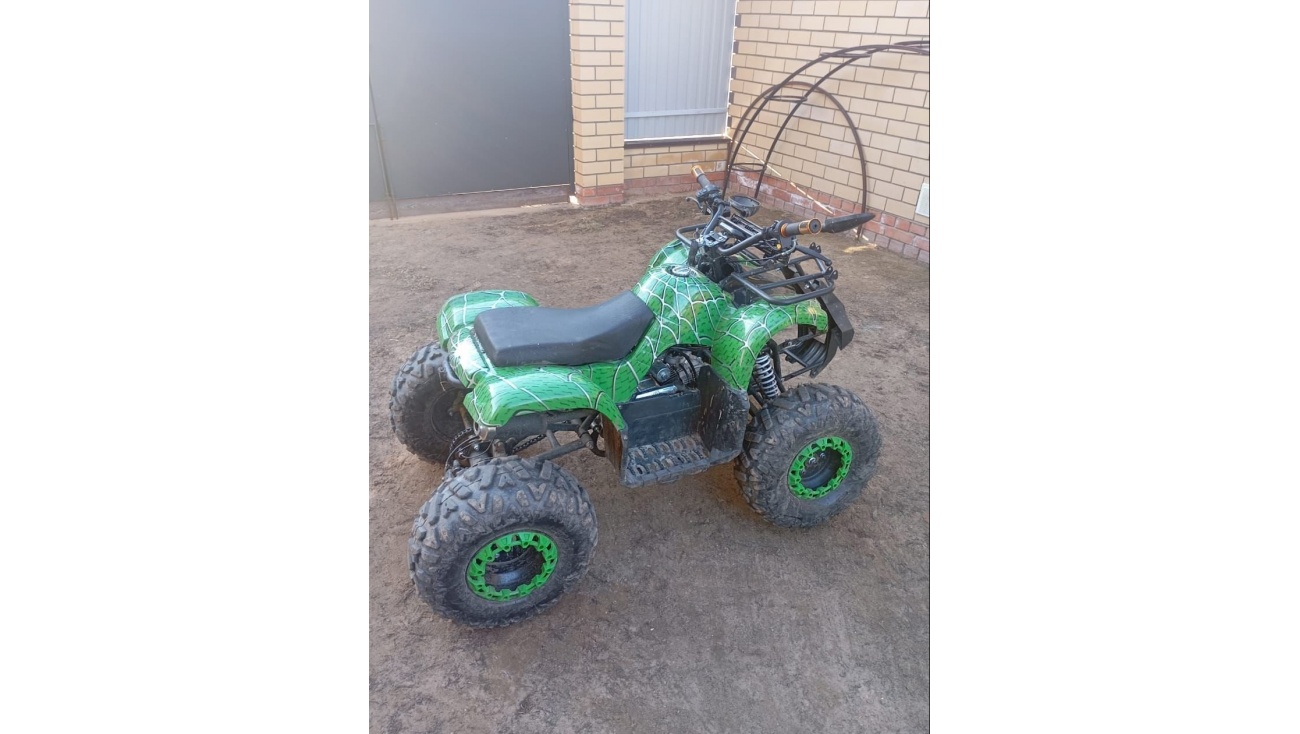 В Звениговском районе 12-летняя девочка перевернулась на квадроцикле