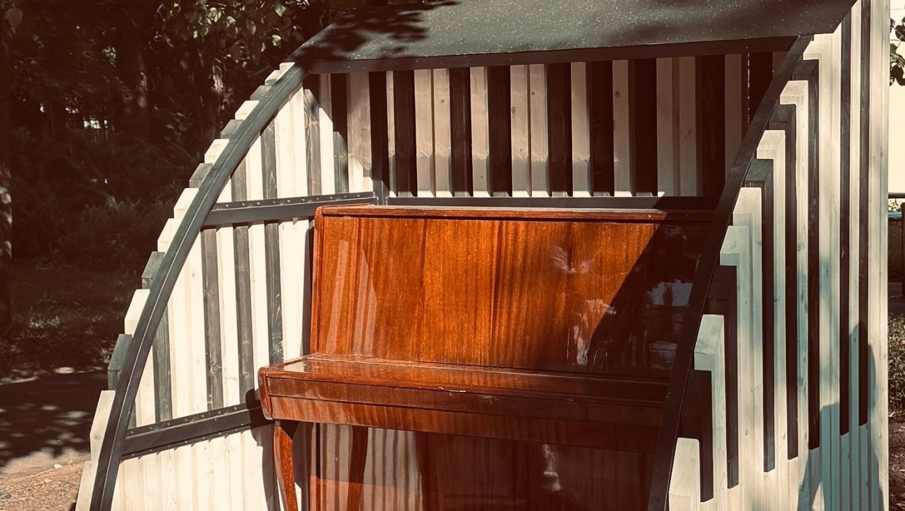 В парке культуры и отдыха в Йошкар-Оле установили фортепиано