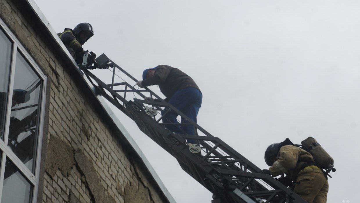 Из ДК Российской армии в Йошкар-Оле «спасали» людей