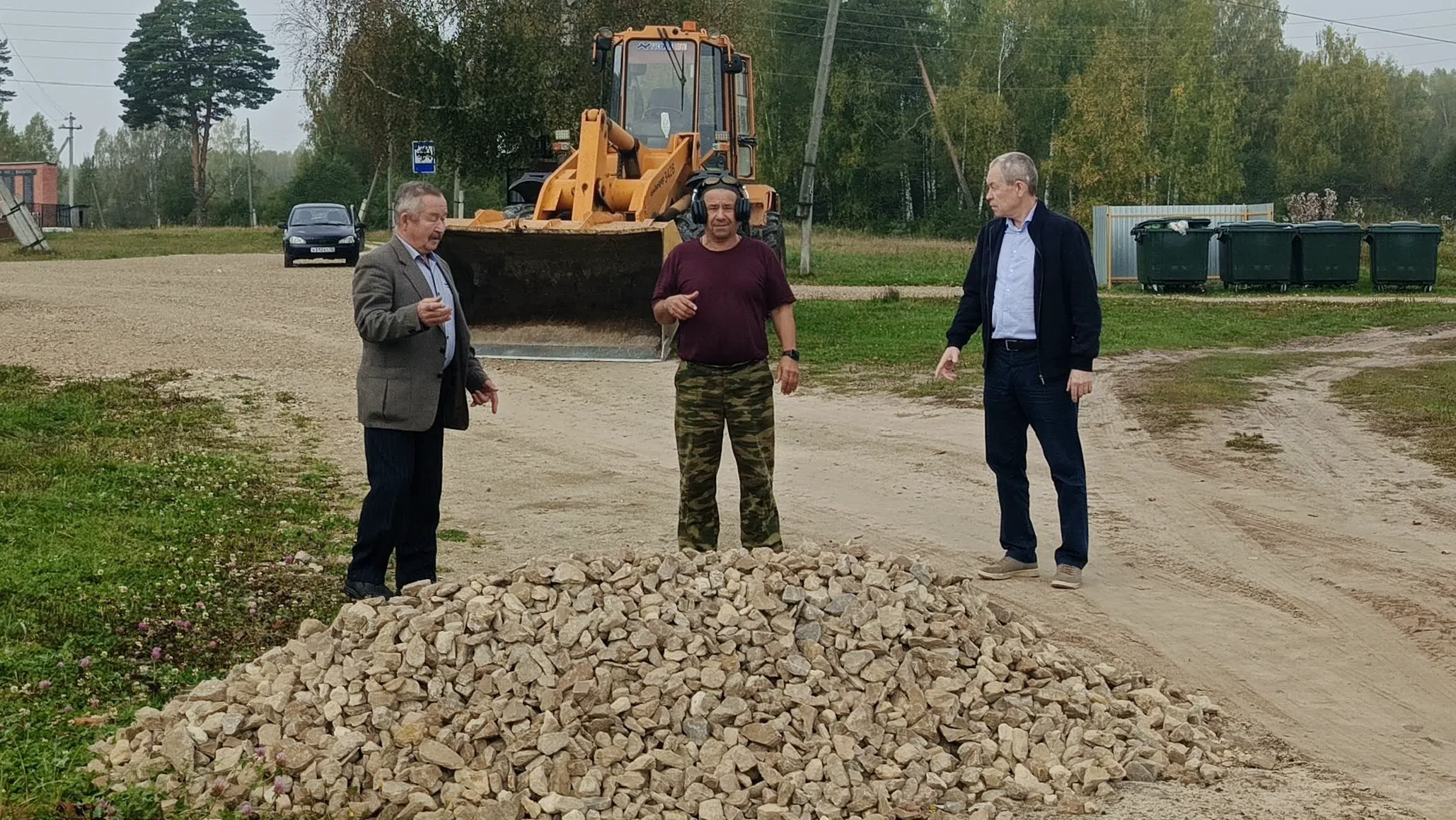 Депутат Госсобрания Марий Эл помог отремонтировать сельскую дорогу за свой счёт