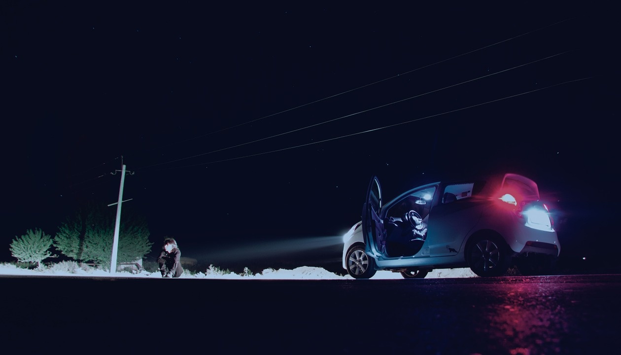 Автоледи не довезла пассажира до места – мужчина выпал из машины