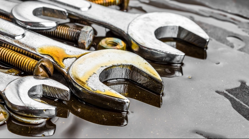 В Козьмодемьянске пробило трубу в водонапорном колодце