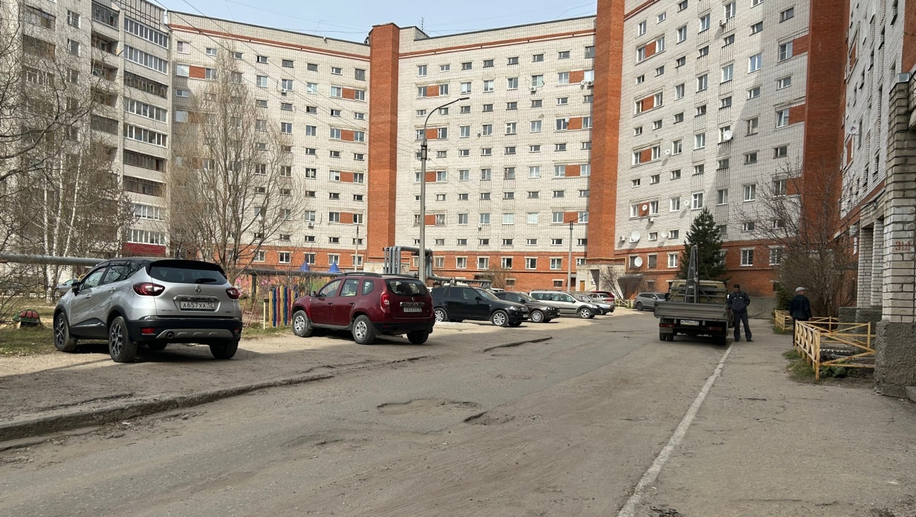 По федеральному проекту в Йошкар-Оле отремонтируют два двора