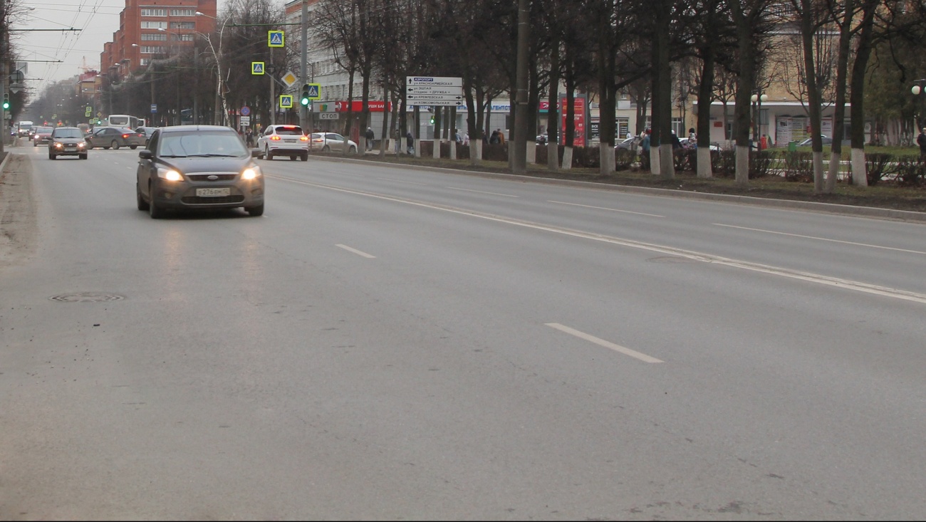В Йошкар-Оле улицу Первомайскую закатали в два слоя асфальта