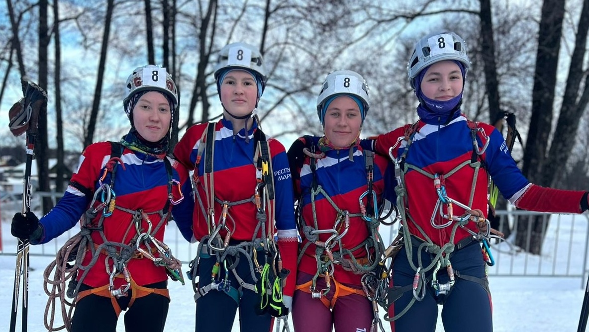 Более 170 лыжников из 14 регионов страны вышли на старт соревнований в Марий Эл