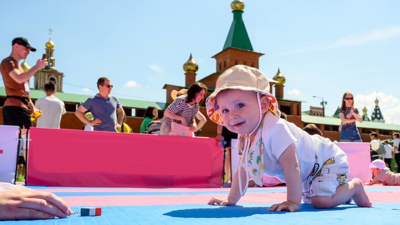 Семейные соревнования среди детей до года пройдут в рамках «Зелёного Марафона» Сбера в Йошкар-Оле