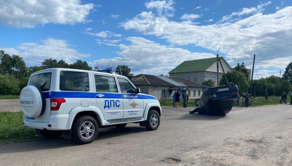 Стали известны подробности ДТП, в котором пострадали два малыша