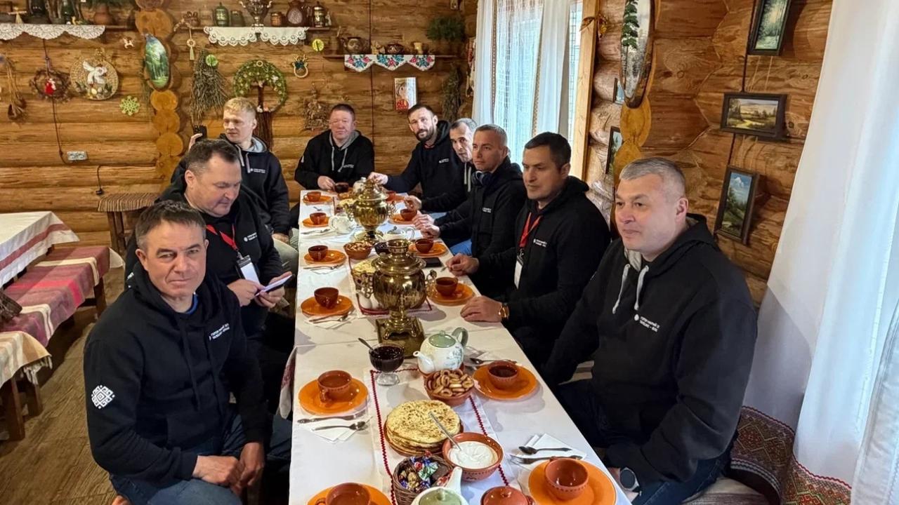 Ветеранов СВО познакомили с древними традициями народа мари
