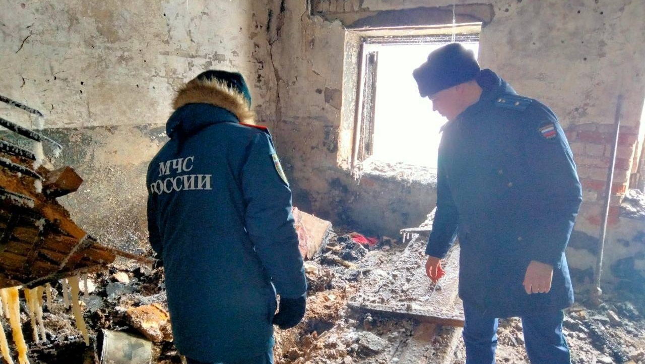 В Мари-Турекском районе произошёл пожар в нежилом здании