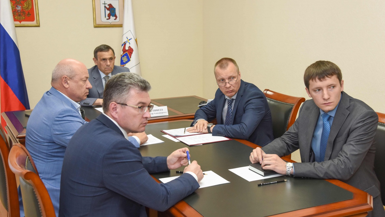 Александр Евстифеев принял участие в обсуждении реформы жилищного строительства