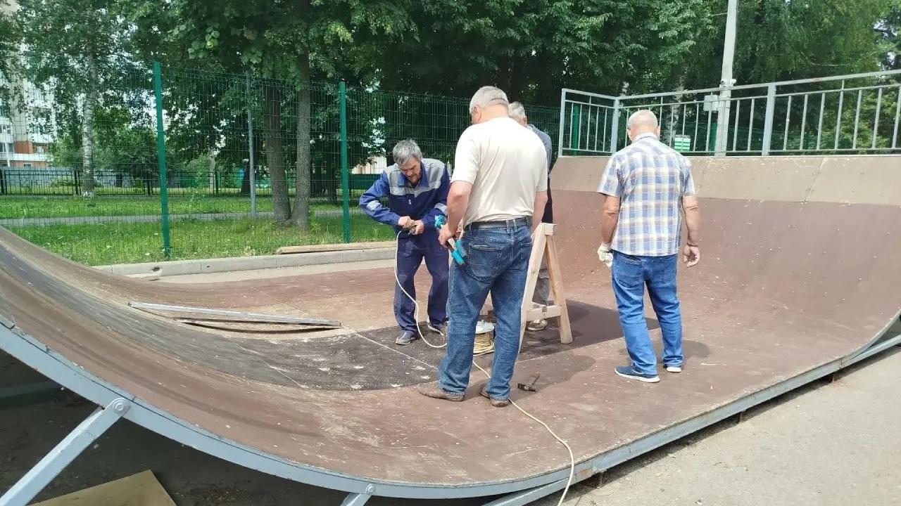 В Йошкар-Оле отремонтировали стрит-зону скейт-парка