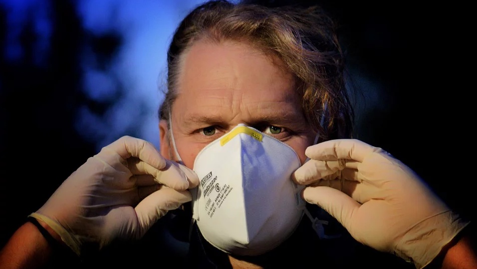 Минтруд разъяснил условия  выходной недели