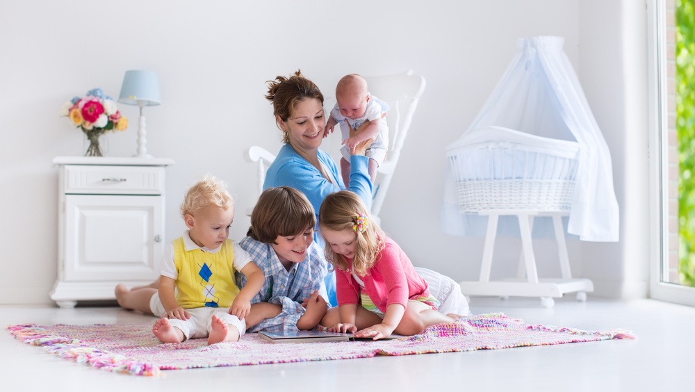 В Марий Эл более 8 тысяч многодетных семей получают единое пособие