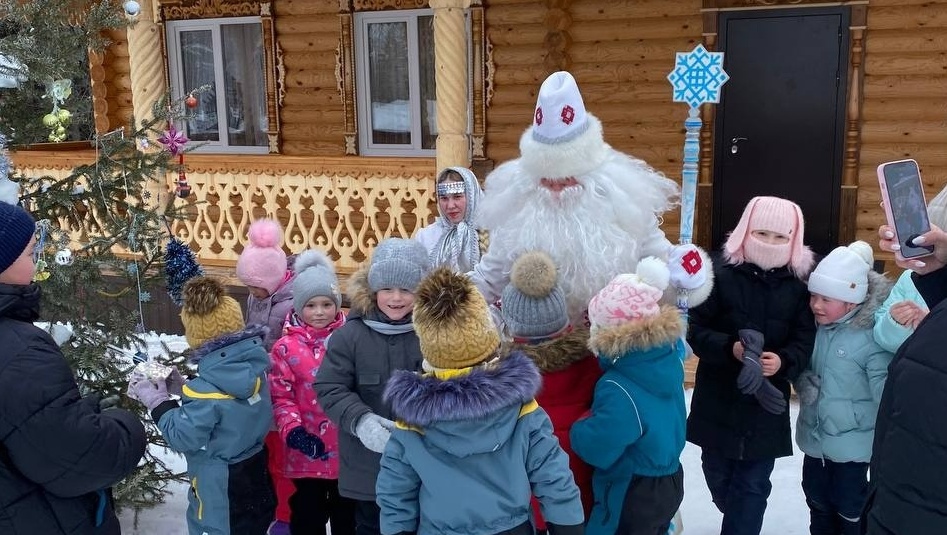 Для семей ветеранов СВО из Советского района устроили встречу с Йӱштӧ Кугыза
