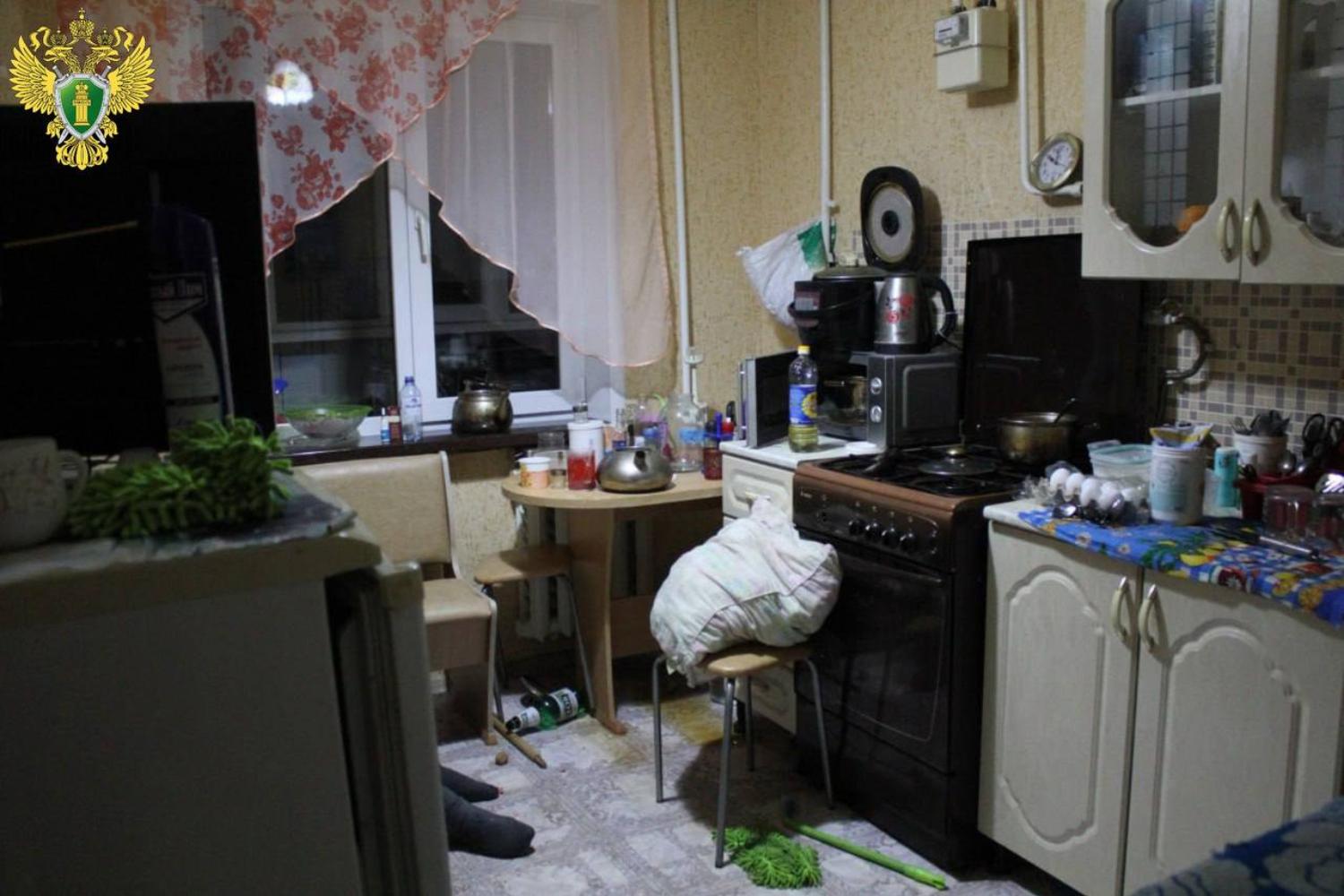 Житель Сернура расправился с другом на кухне