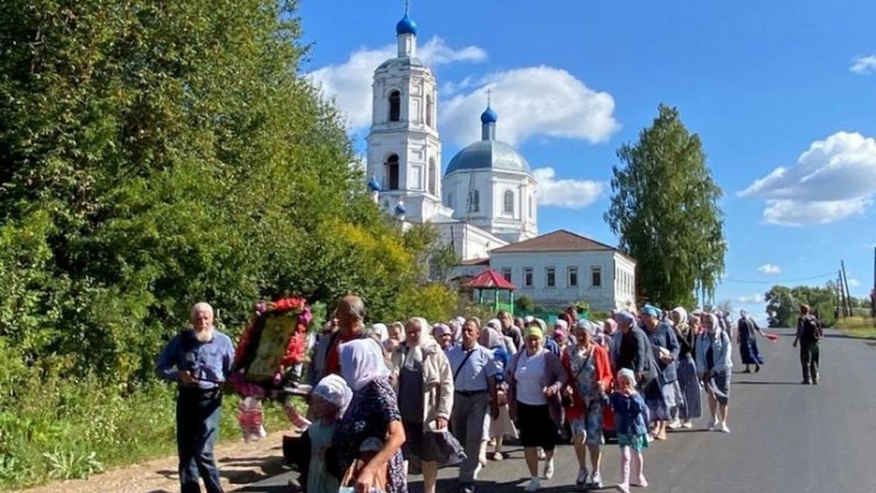 В Марий Эл православные верующие отправились в 110-километровый крестный ход
