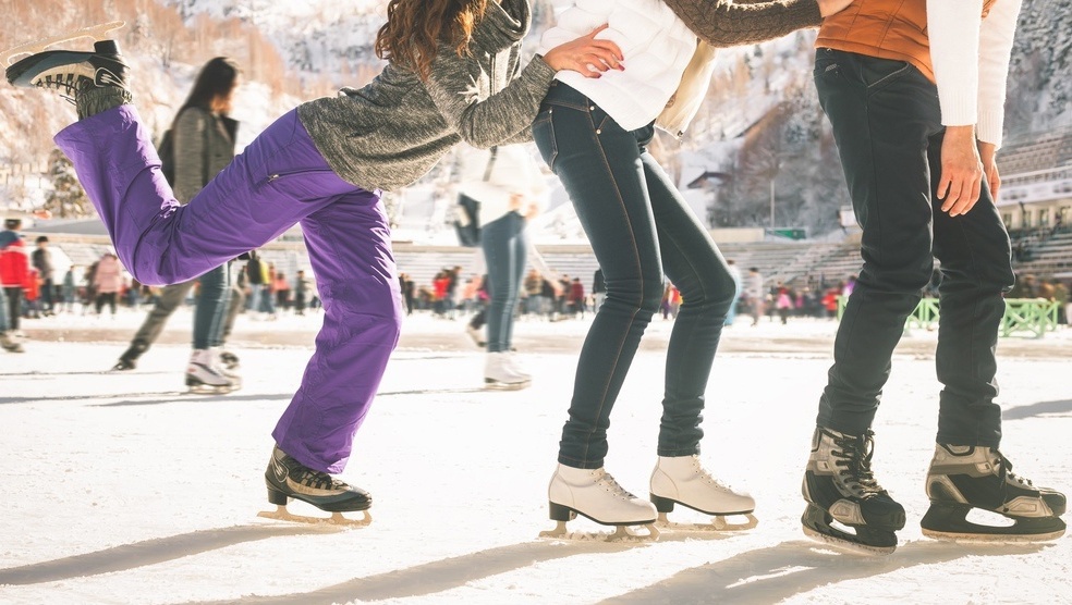 Во дворах Йошкар-Олы залили катки