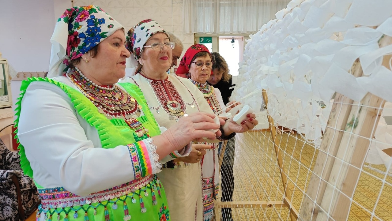В Советском районе Марий Эл изготовили маскировочную сеть для воинов-земляков