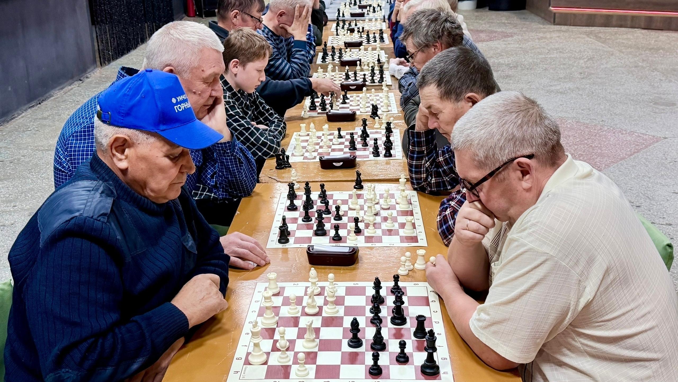 В посёлке Морки провели соревнования по быстрым шахматам