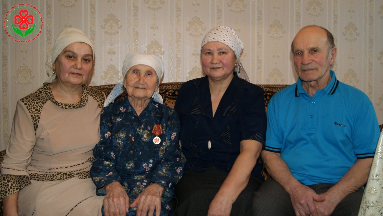 Жительница Параньгинского района отметила вековой юбилей