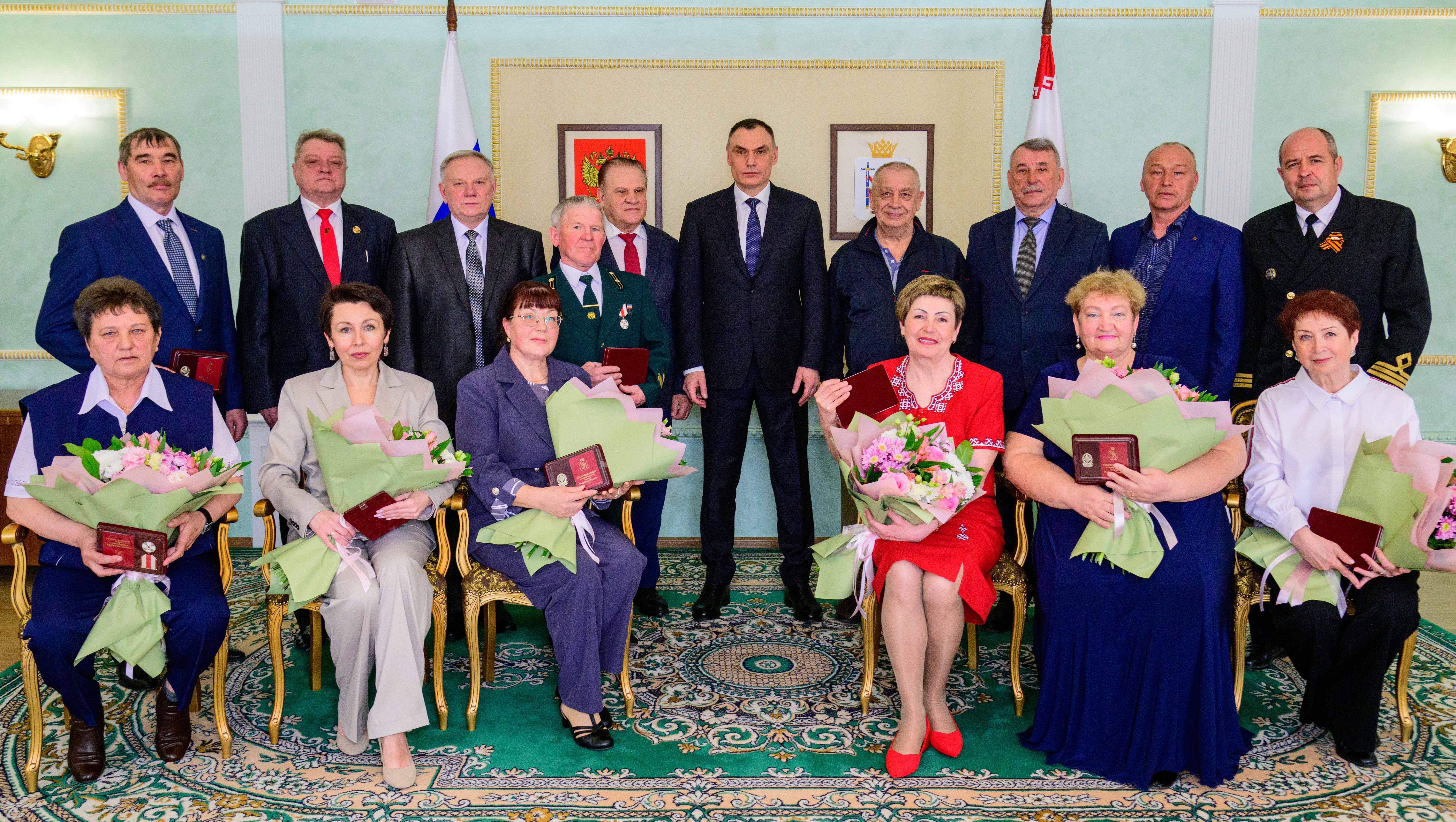 Юрий Зайцев вручил государственные награды РФ и Республики  Марий Эл