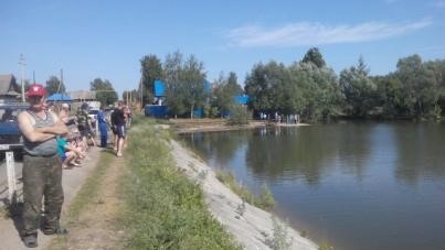 В Советском районе водолазы работали на месте трагедии