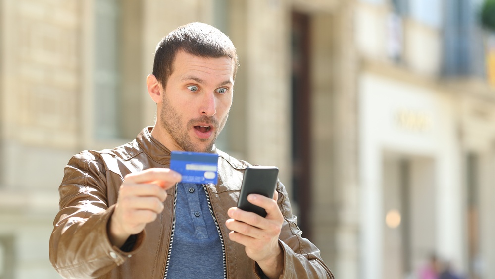 Что делать, если на карту пришёл чей-то ошибочный перевод: разъяснения МВД