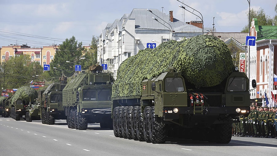 Ракетные комплексы «Ярс» участвовали в Параде Победы в Йошкар-Оле