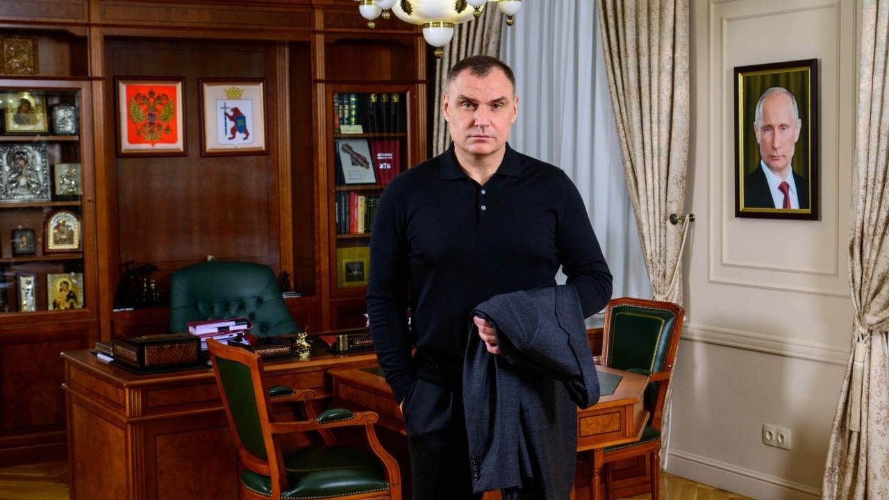 Глава Марий Эл поздравляет жительниц республики с 8 марта