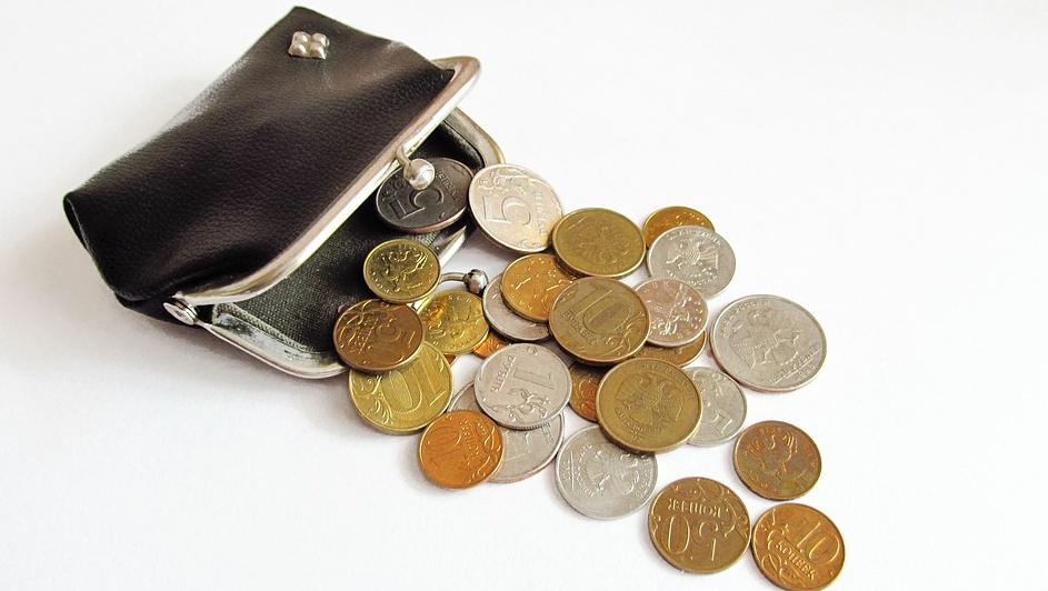 В Госдуме принят закон об отсрочке платежей по долгам пенсионеров и бизнеса