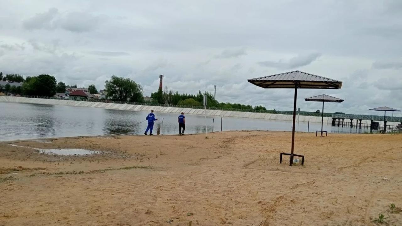 В Оршанке в разгар лета внезапно закрыли купальный сезон