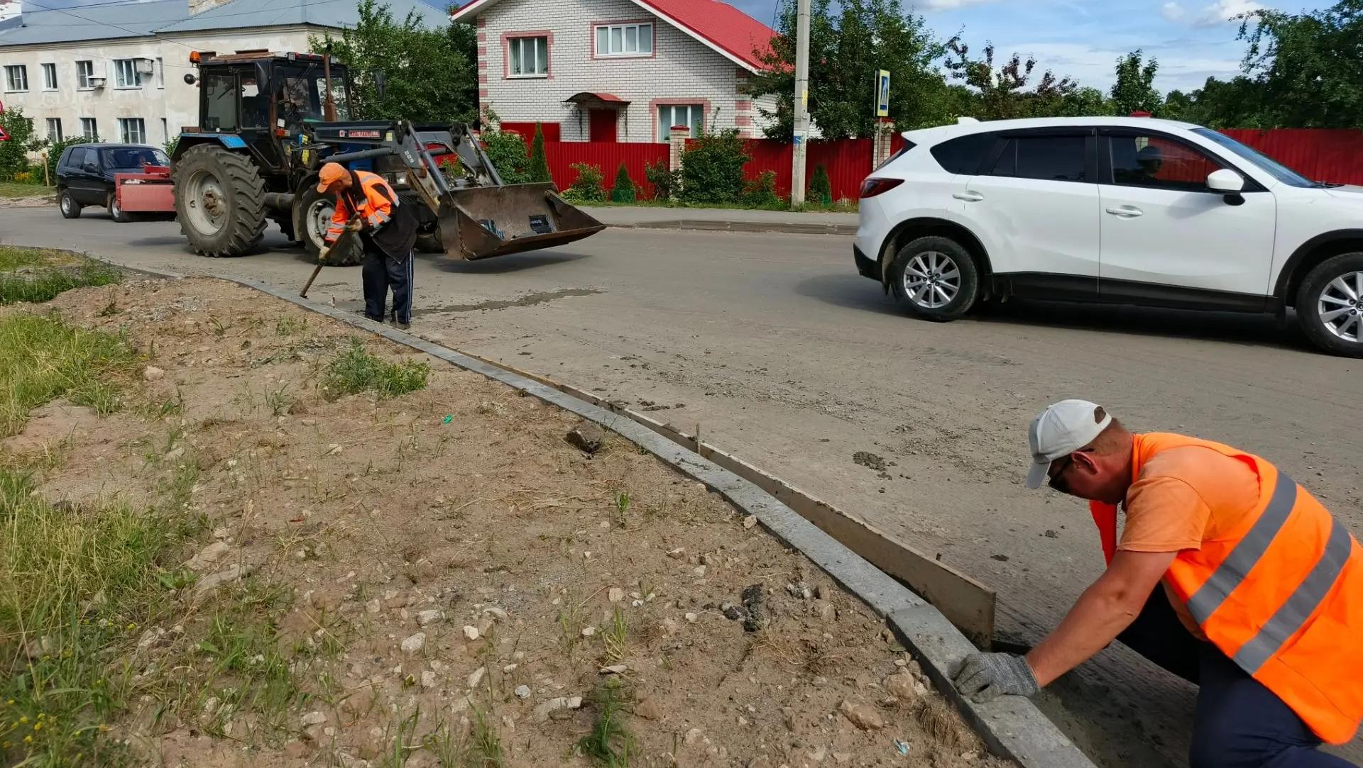 В Козьмодемьянске приводят в порядок главную улицу города