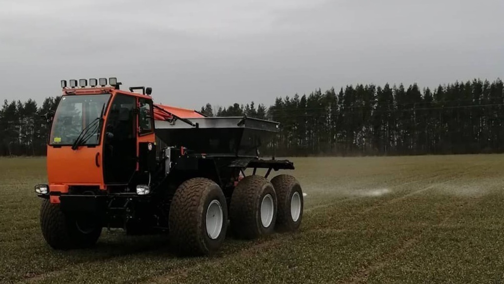 На полях Марий Эл приступили к подкормке и боронованию посевов