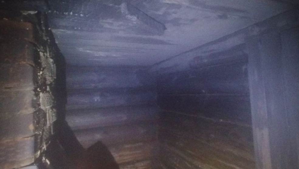 В Медведевском районе во время пожара женщина отравилась дымом