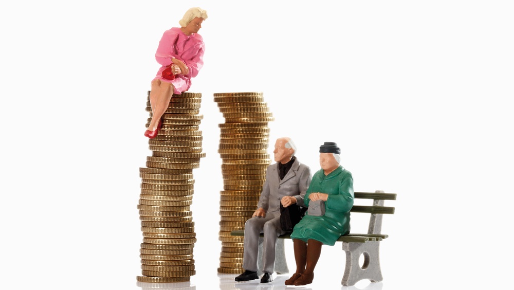 В апреле планируют проиндексировать социальные пенсии на 14,75%