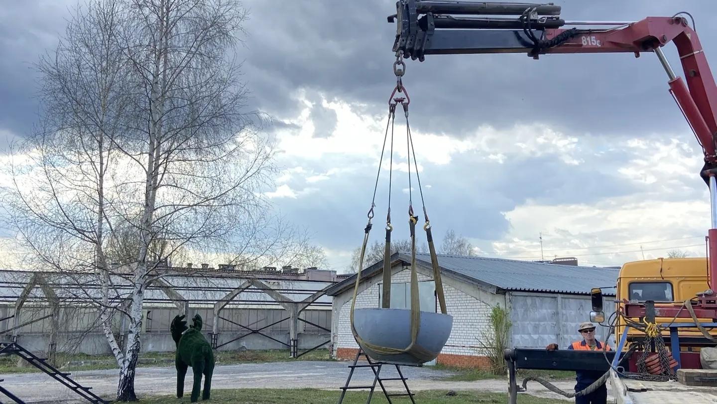 В Йошкар-Оле устанавливают уличные вазоны