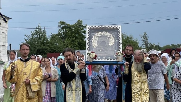В Марий Эл завершился крестный ход с Владимирской иконой Богородицы
