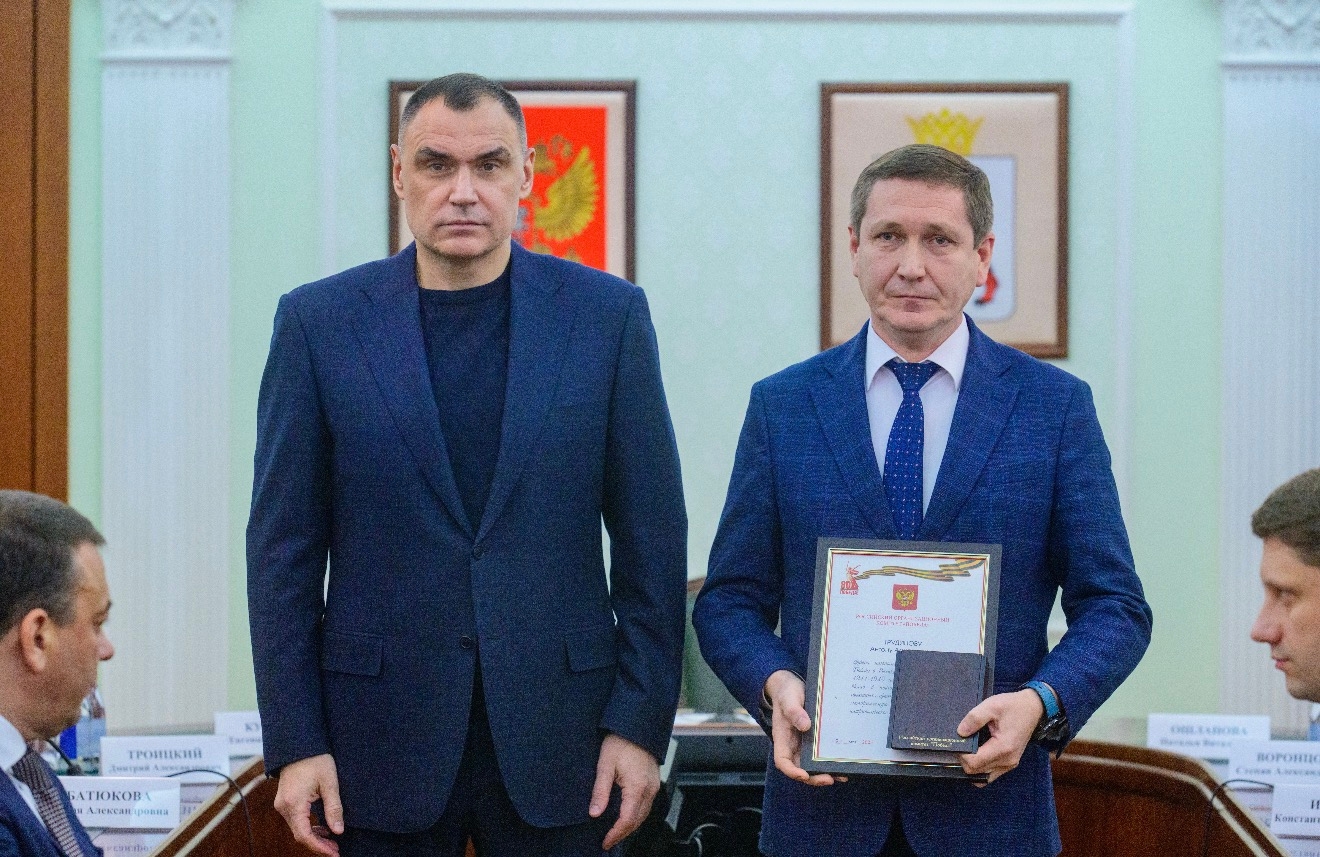 Президент РФ наградил Антона Трудинова памятной медалью