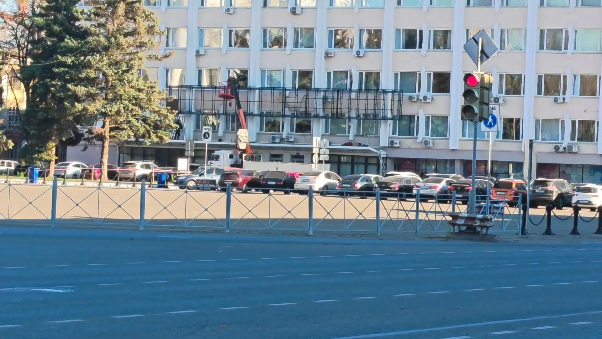 В Йошкар-Оле демонтированные часы возвращают на фасад Волгатеха