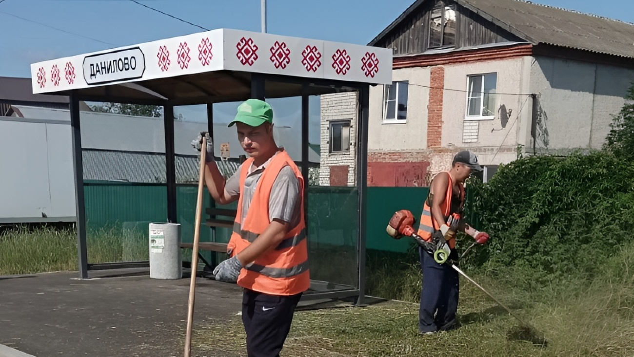 До конца года в Йошкар-Оле появятся ещё 12 остановок с национальной символикой