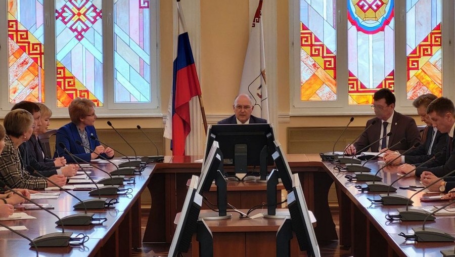 В этом году в Марий Эл планируют доработать учебники для 7-9 классов по марийскому языку